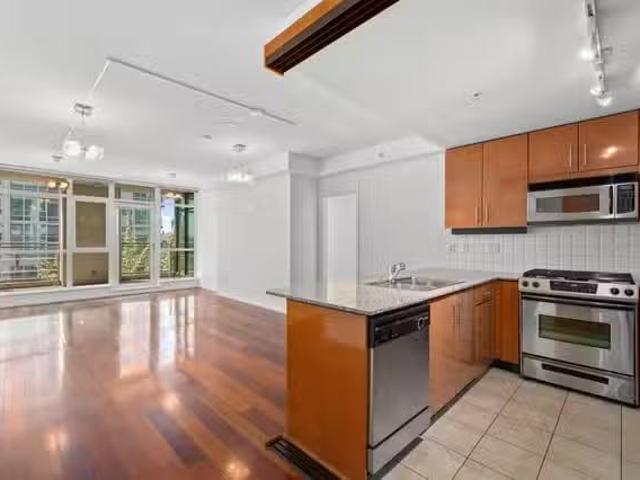 Condo for sale in North Vancouver, British Columbia