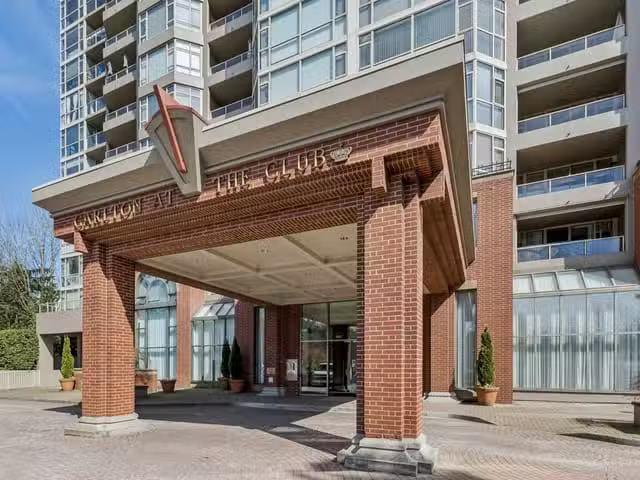 Condo for sale in North Vancouver, British Columbia