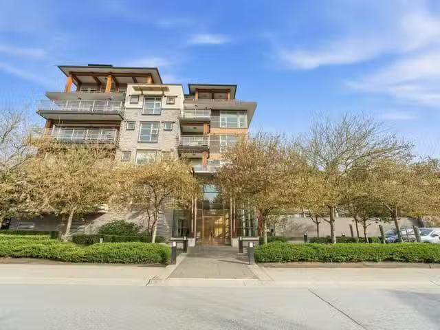 Condo for sale in North Vancouver, British Columbia