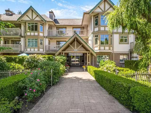 Condo for sale in North Vancouver, British Columbia
