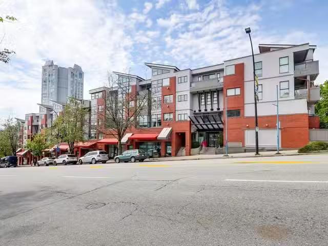 Condo for sale in North Vancouver, British Columbia