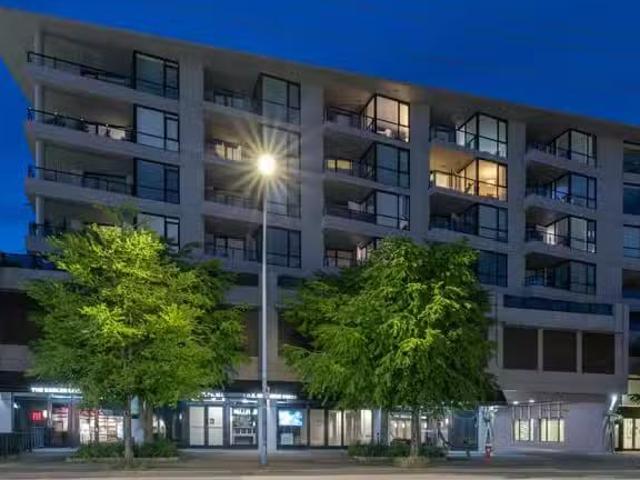 Condo for sale in North Vancouver, British Columbia
