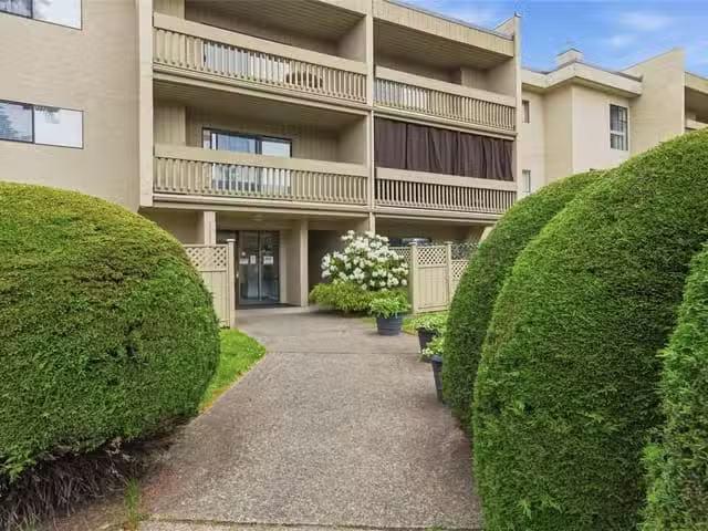 Condo for sale in Parksville, British Columbia