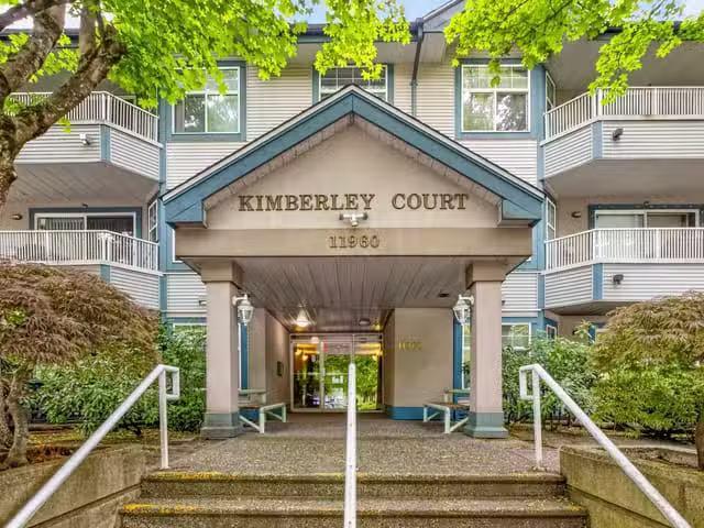Condo for sale in Pitt Meadows, British Columbia