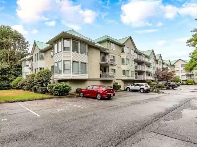 Condo for sale in Pitt Meadows, British Columbia