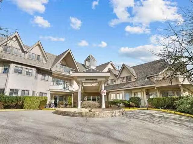 Condo for sale in Pitt Meadows, British Columbia