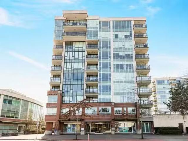 Condo for sale in Pitt Meadows, British Columbia