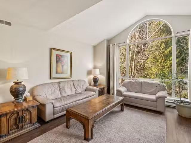 Condo for sale in Pitt Meadows, British Columbia