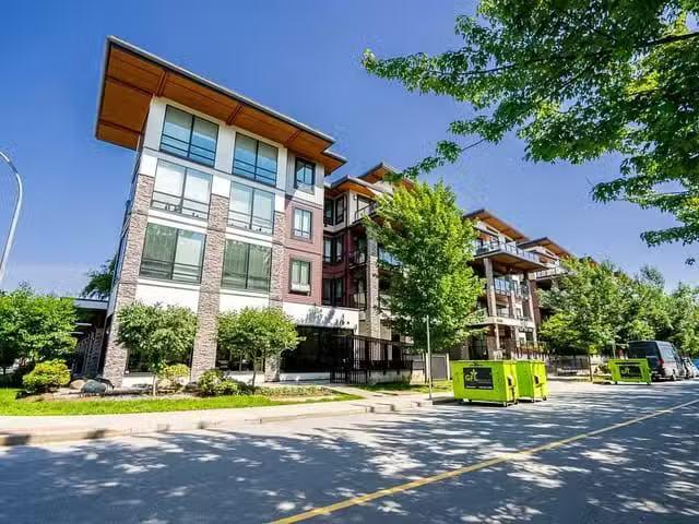 Condo for sale in Pitt Meadows, British Columbia