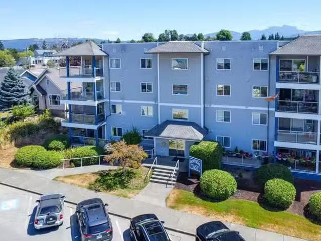 Condo for sale in Clayoquot, British Columbia