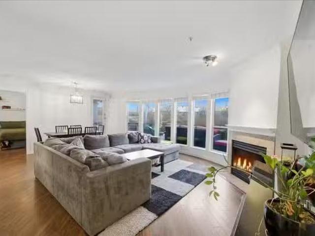 Condo for sale in Port Coquitlam, British Columbia