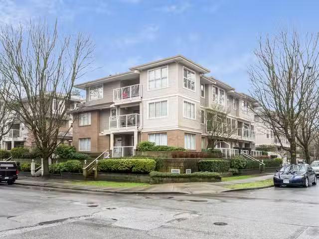 Condo for sale in Port Coquitlam, British Columbia
