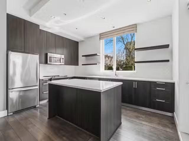 Condo for sale in Port Coquitlam, British Columbia