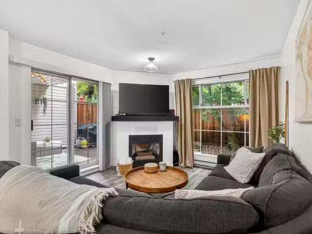 Condo for sale in Port Coquitlam, British Columbia