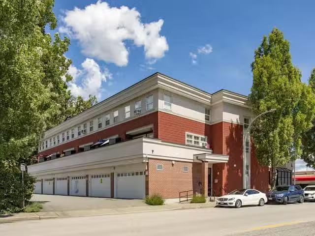 Condo for sale in Port Coquitlam, British Columbia