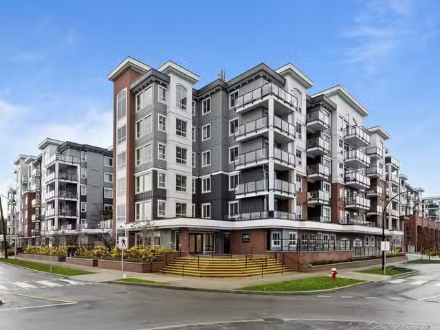 Condo for sale in Port Coquitlam, British Columbia