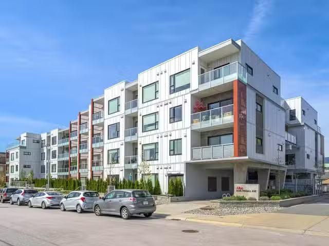 Condo for sale in Port Coquitlam, British Columbia