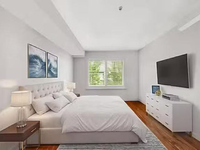 Condo for sale in Port Coquitlam, British Columbia