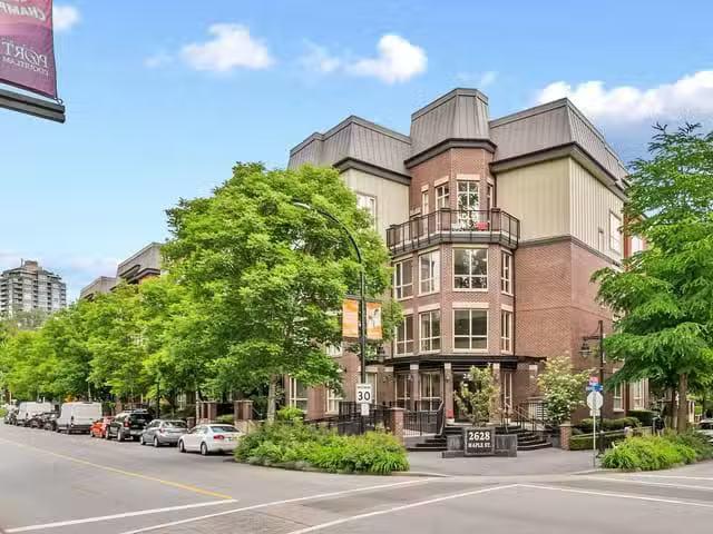 Condo for sale in Port Coquitlam, British Columbia
