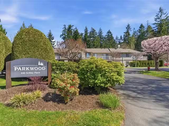 Condo for sale in Qualicum Beach, British Columbia