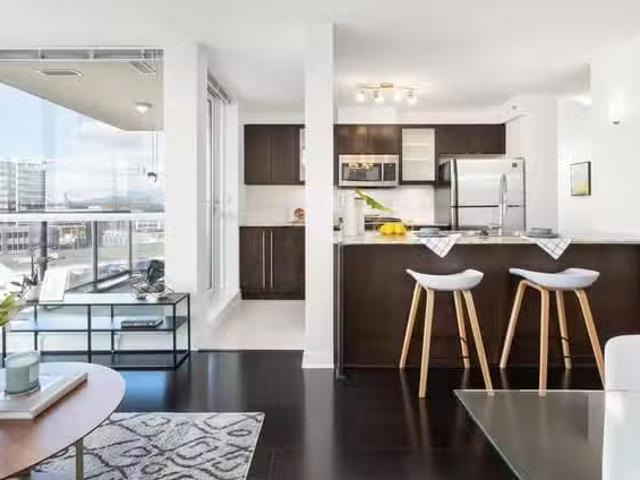 Condo for sale in Le Val-saint-françois, Quebec