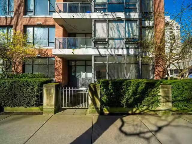 Condo for sale in Le Val-saint-françois, Quebec