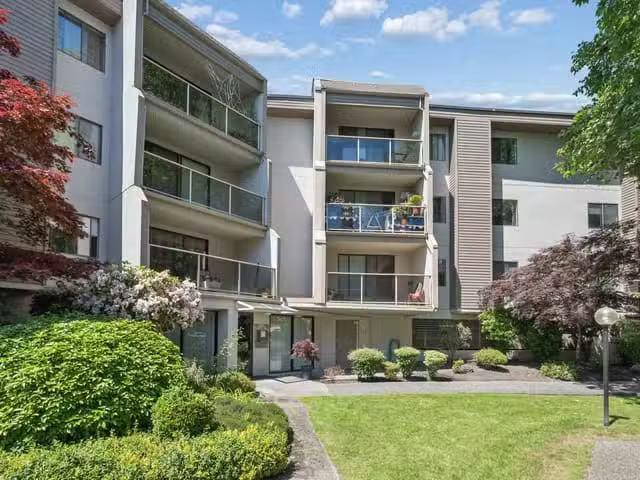 Condo for sale in Le Val-saint-françois, Quebec