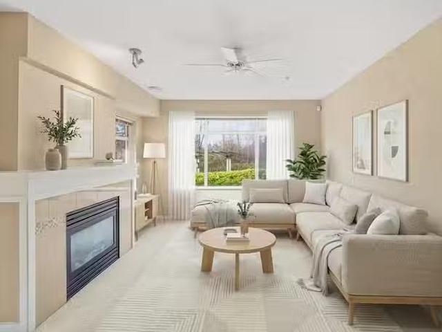 Condo for sale in Ville de Richmond, Estrie