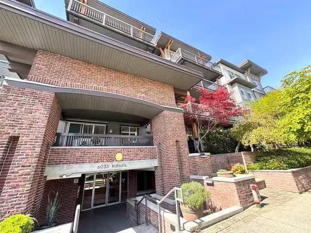 Condo for sale in Le Val-saint-françois, Quebec