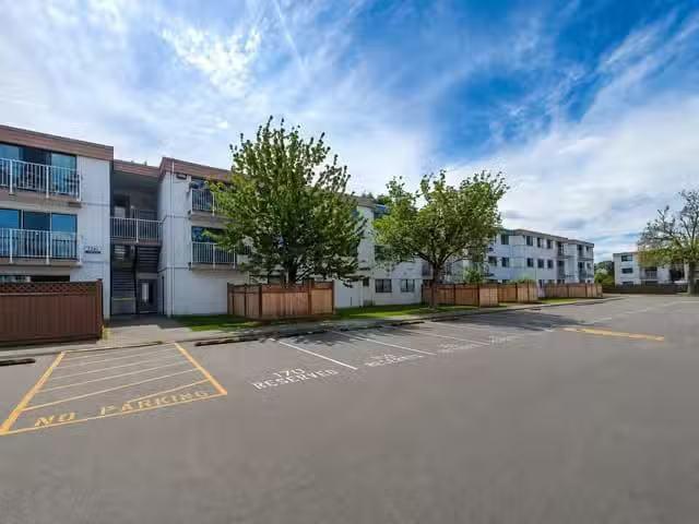 Condo for sale in Le Val-saint-françois, Quebec