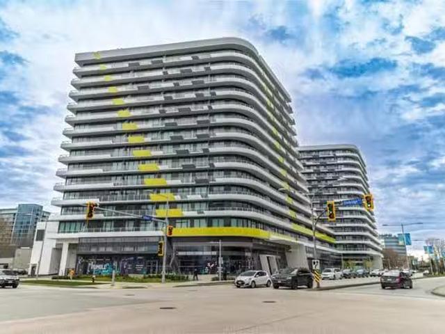 Condo for sale in Ville de Richmond, Estrie
