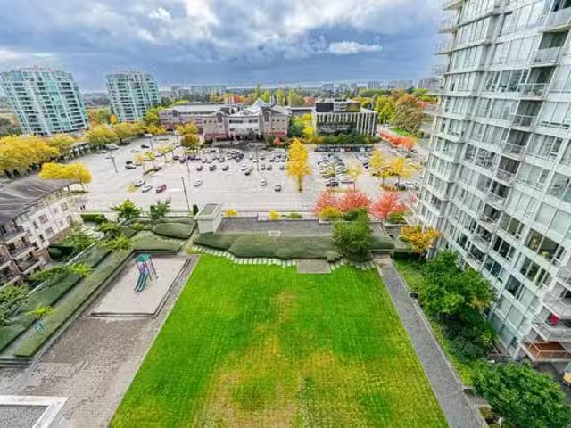 Condo for sale in Ville de Richmond, Estrie