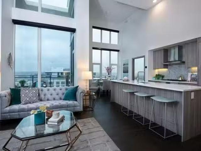 Condo for sale in Ville de Richmond, Estrie
