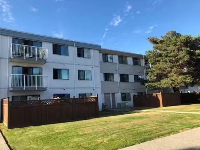 Condo for sale in Le Val-saint-françois, Quebec