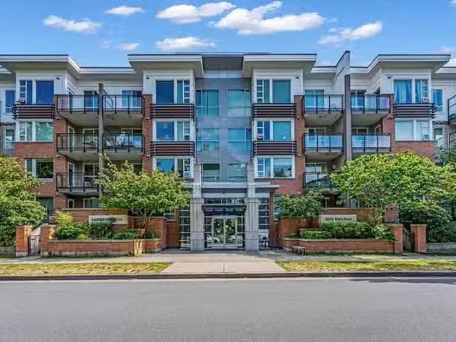Condo for sale in Ville de Richmond, Estrie
