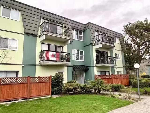 Condo for sale in Le Val-saint-françois, Quebec