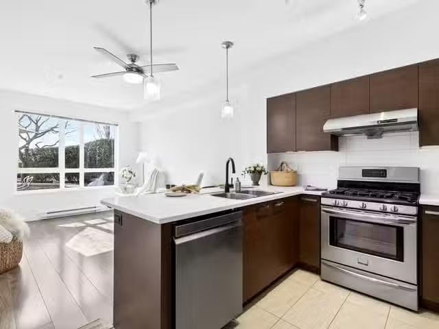 Condo for sale in Le Val-saint-françois, Quebec