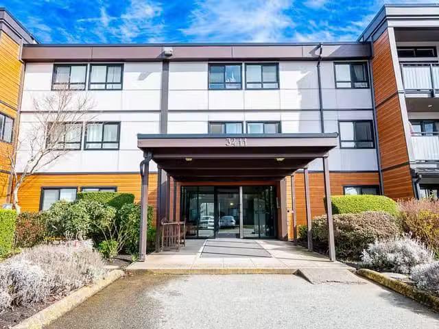 Condo for sale in Le Val-saint-françois, Quebec