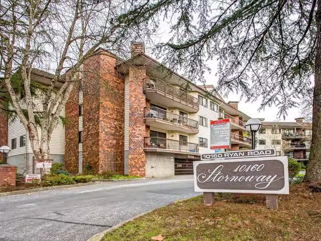 Condo for sale in Le Val-saint-françois, Quebec