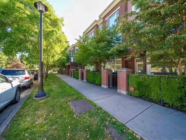 Condo for sale in Le Val-saint-françois, Quebec