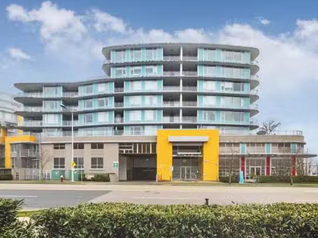 Condo for sale in Ville de Richmond, Estrie