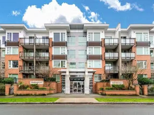 Condo for sale in Ville de Richmond, Estrie