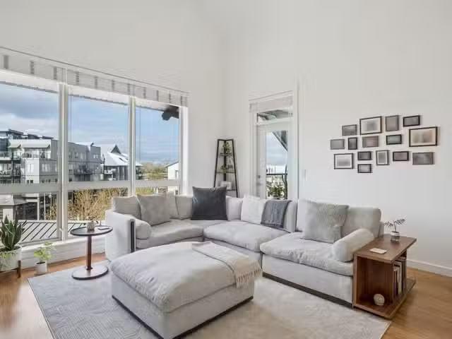 Condo for sale in Le Val-saint-françois, Quebec