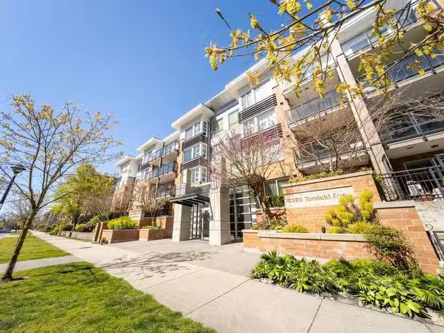 Condo for sale in Le Val-saint-françois, Quebec