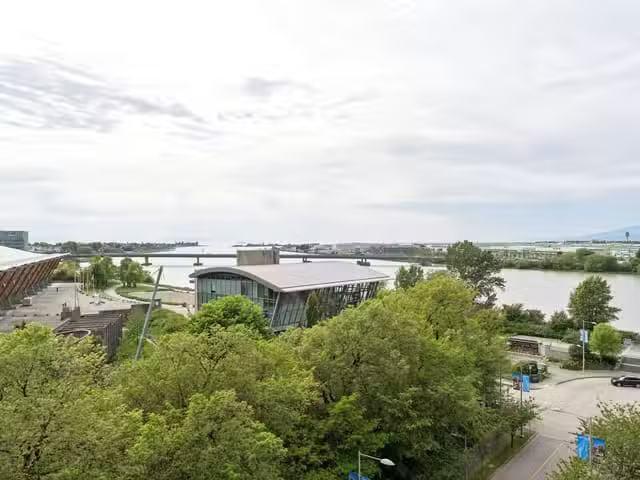 Condo for sale in Ville de Richmond, Estrie