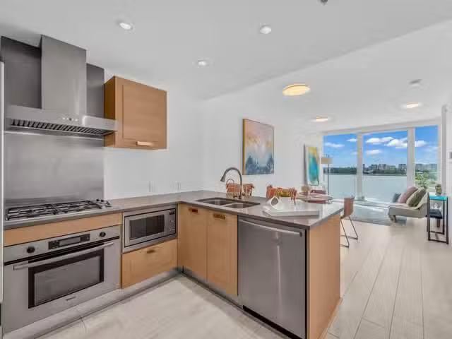Condo for sale in Le Val-saint-françois, Quebec
