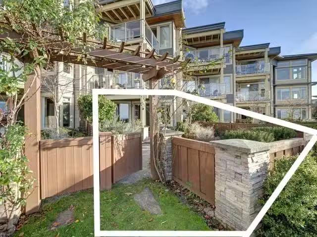 Condo for sale in Sechelt, British Columbia