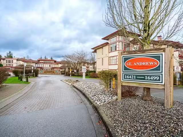 Condo for sale in Surrey, British Columbia