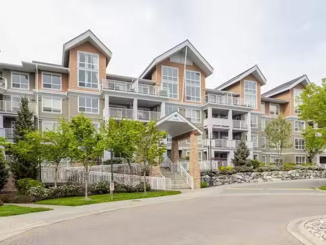 Condo for sale in Surrey, British Columbia