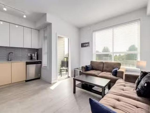 Condo for sale in Surrey, British Columbia